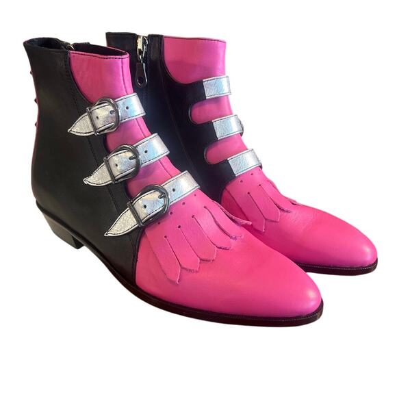 Modern Vice NYC Jett Black Pink Silver Leather Buckle Ankle Boots Size 37 7 - Picture 1 of 9